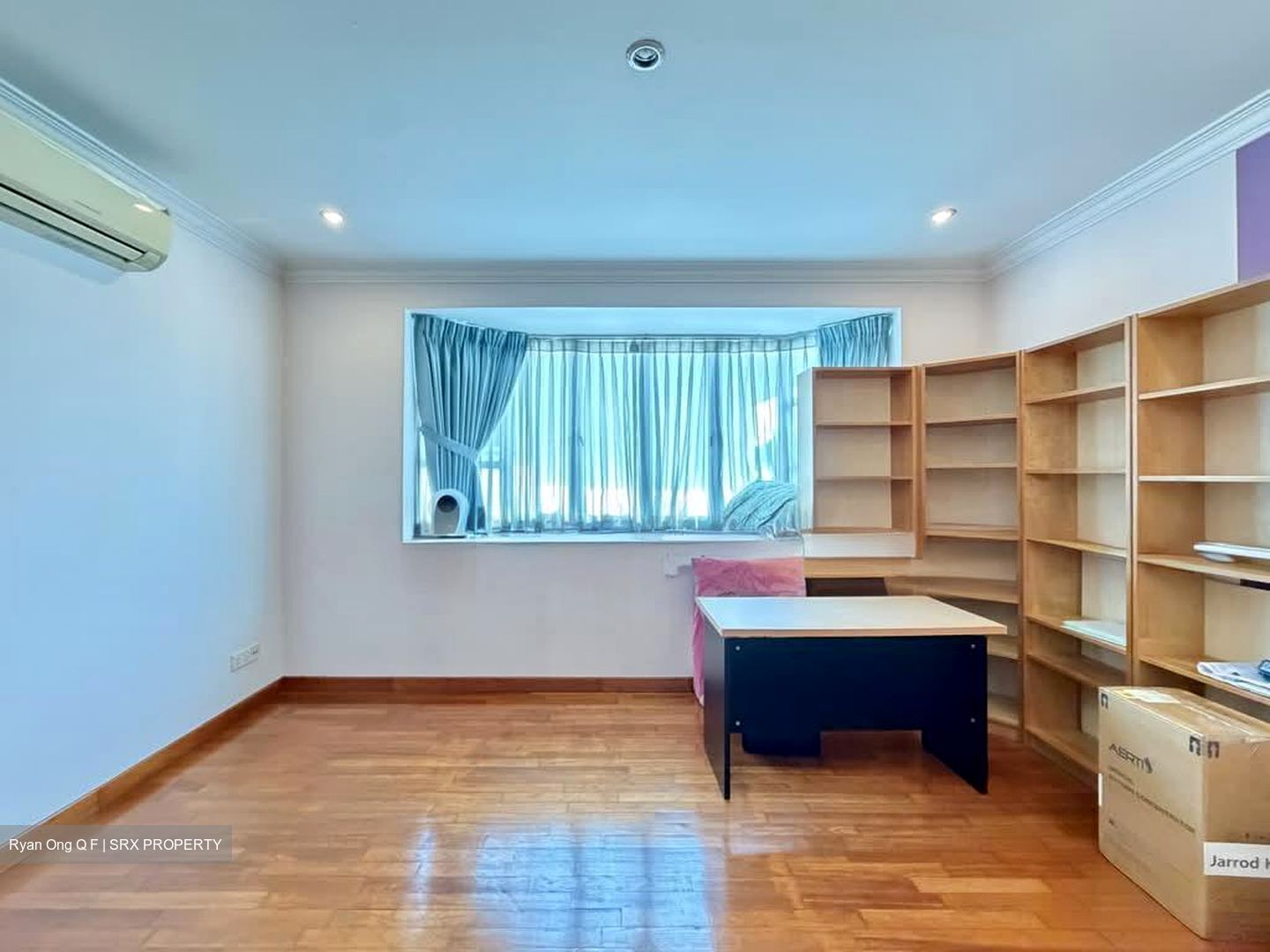 Teachers' Housing Estate (D26), Terrace #585695531